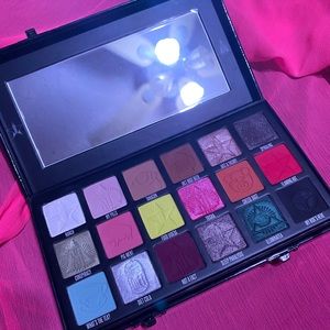 Jeffree Star x Shane Dawson Conspiracy Palette